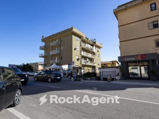 Appartamento in vendita a catanzaro viale crotone, 202