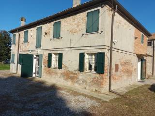 Casa indipendente in vendita a ferrara 