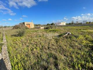 Terreno residenziale in vendita a maglie viale vicinale carottate 1/snc