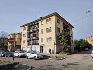 Appartamento in affitto a varese via fedele caretti, 16