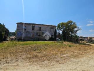 Rustico in vendita a tavullia via roma