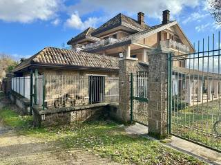 Villa in vendita ad avellino contrada archi