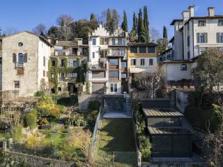 Villa in vendita ad asolo via antonio canova