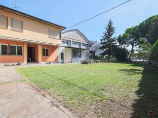 Casa indipendente in vendita a lugo viale dante