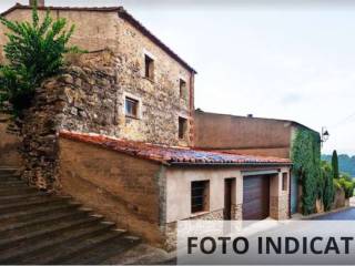 Casa indipendente all'asta a castelnovo bariano via cavetto nappi