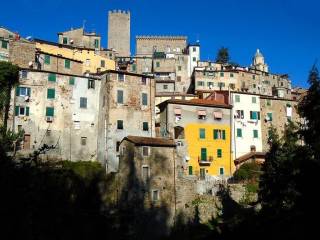 Appartamento in affitto ad arcola vico solitario