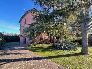 Casa indipendente in vendita a ferrara via misericordia