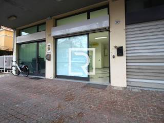 Ufficio in vendita a cervia viale dei mille, 39a