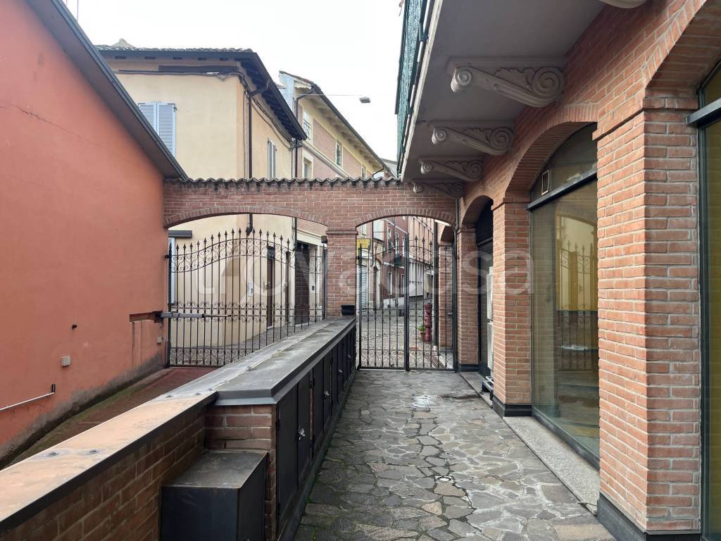 immagine annuncio 11 di 12