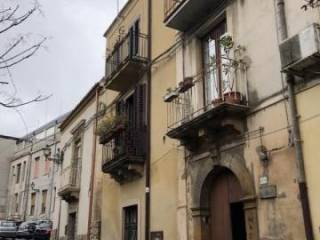 Casa indipendente in in vendita da privato a enna via roma, 500