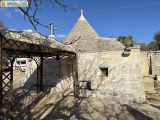 Trullo in vendita a martina franca contrada scrasciolla