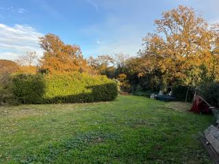 Terreno residenziale in vendita a roma via antonio lotti, 98