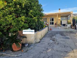 Villa in vendita a terracina strada provinciale mediana