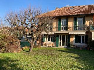 Casa indipendente in affitto a chieri via san pietro