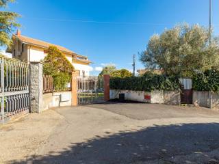 Villa in vendita a mascalucia via giotto