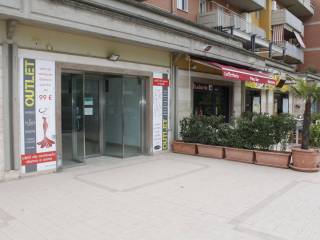 Hobby/tempo libero in in affitto da privato a caltanissetta viale stefano candura, 20l