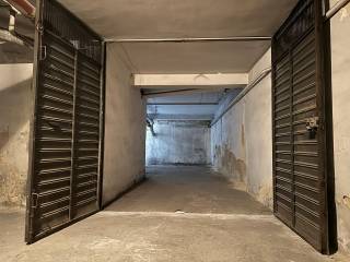 Garage in vendita ad andria via barletta, 90