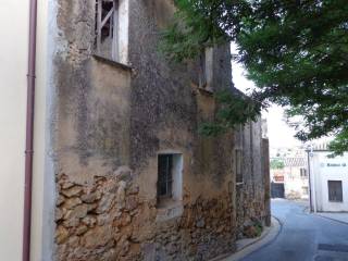 Rustico in in vendita da privato a laconi via santa maria, 22