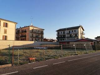 Terreno residenziale in vendita ad agnadello via istria, 3