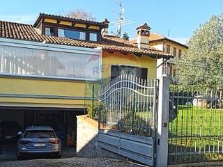 Villa in vendita a occhieppo superiore via p. secchia, 11