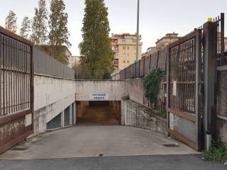 Garage in vendita a salerno via filippo sciaraffia