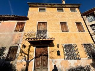 Casa indipendente in vendita a conegliano via del poggio