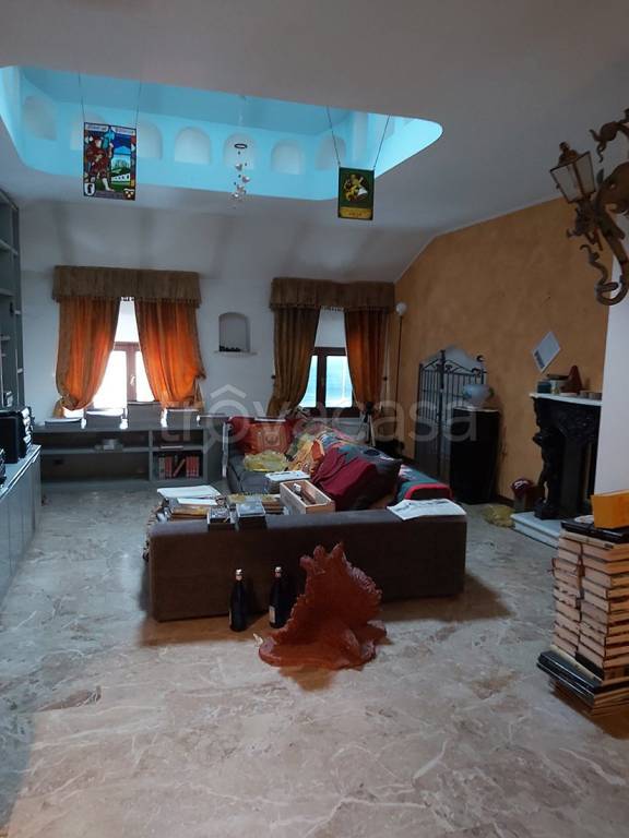 immagine annuncio 1 di 14