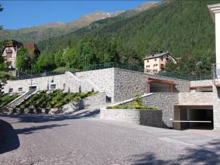 Garage in vendita a ponte di legno piazza paolo vi