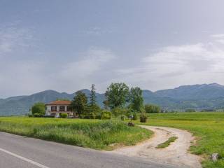 Villa in vendita a rieti via ternana