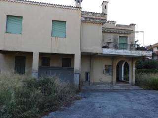 Villa in vendita a bordighera 