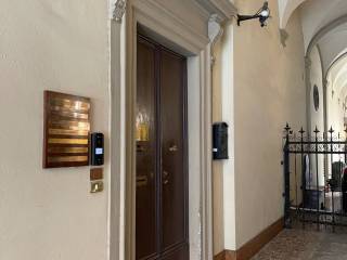 Ufficio in in vendita da privato a bologna piazza de' calderini, 5