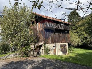 Rustico in vendita a calalzo di cadore via giacomelli, 93