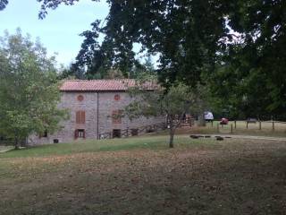 Villa bifamiliare in vendita a cantagallo 