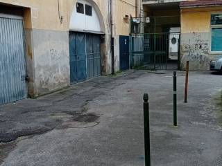 Garage in vendita a nocera inferiore via guido gucci, 27