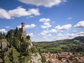 Appartamento in affitto a brisighella via roma