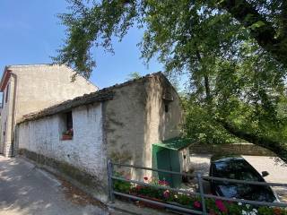 Casa indipendente in vendita a trieste 