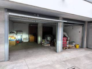 Garage in vendita a cormano via nazario sauro, 38