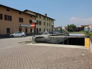 Garage in vendita a brescia via duca degli abruzzi, 1