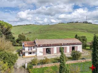 Casale in vendita a proceno via cassia