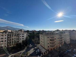 Appartamento in affitto a genova via trento