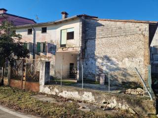 Rustico in vendita a cartigliano via isonzo