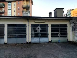 Garage in vendita a torino via portofino, 12