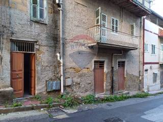 Casa indipendente in vendita a favara via soldato parrino, 13