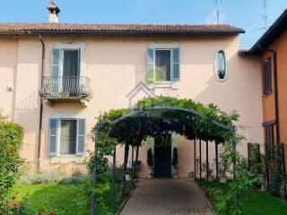 Casa indipendente in vendita a castelgerundo vicolo palazzo