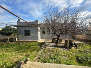 Villa in vendita a san vito dei normanni contrada varvolla