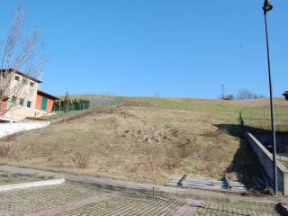 Terreno residenziale in vendita a canossa via lionello ghirardini, 52