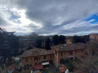 Appartamento in vendita a siena via duccio di boninsegna