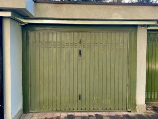 Garage in vendita a vimercate via fratelli cairoli