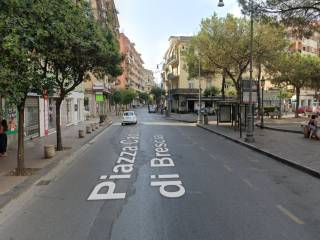 Negozio in affitto a salerno via posidonia