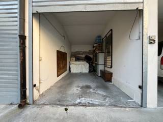 Garage in vendita a isola della scala piazza nazario sauro , 5